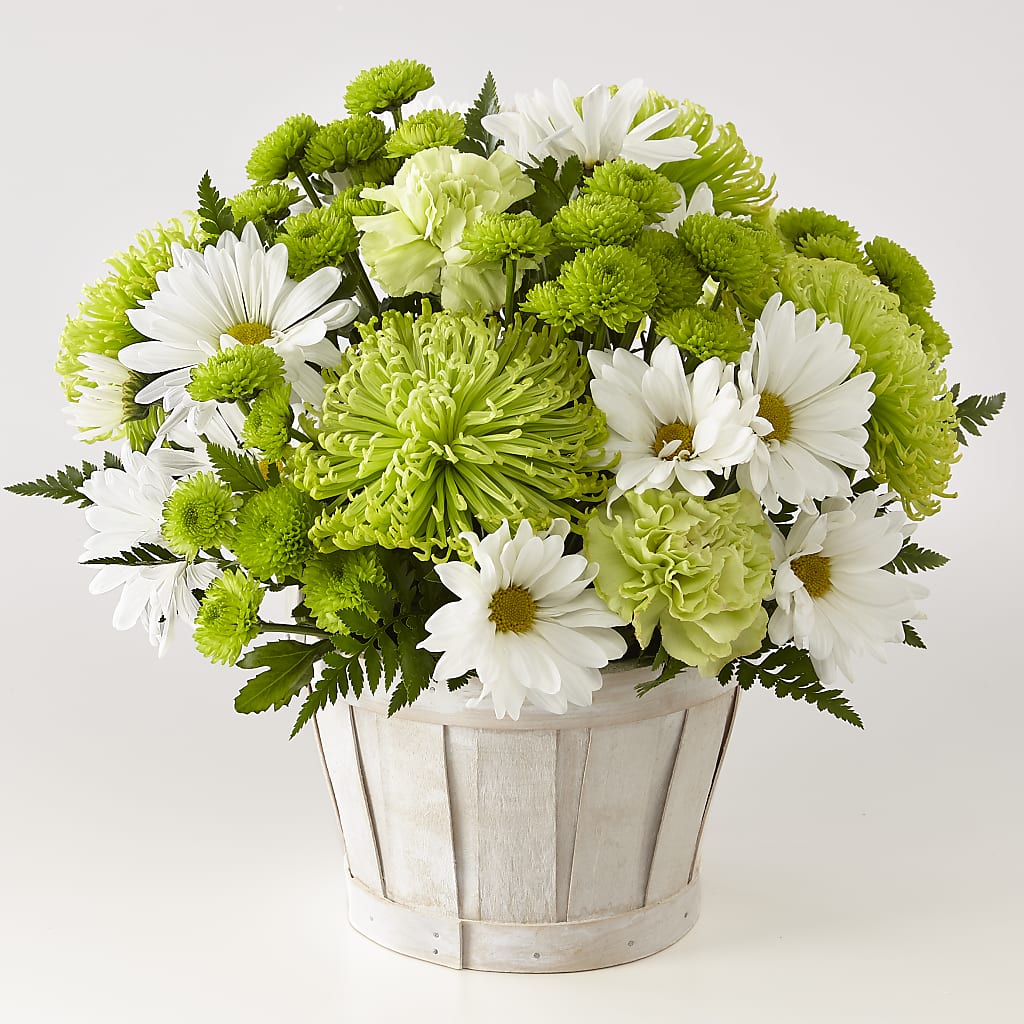 Lucky Charm Basket (Standard) – Corum Flower Shop, Manchester KY