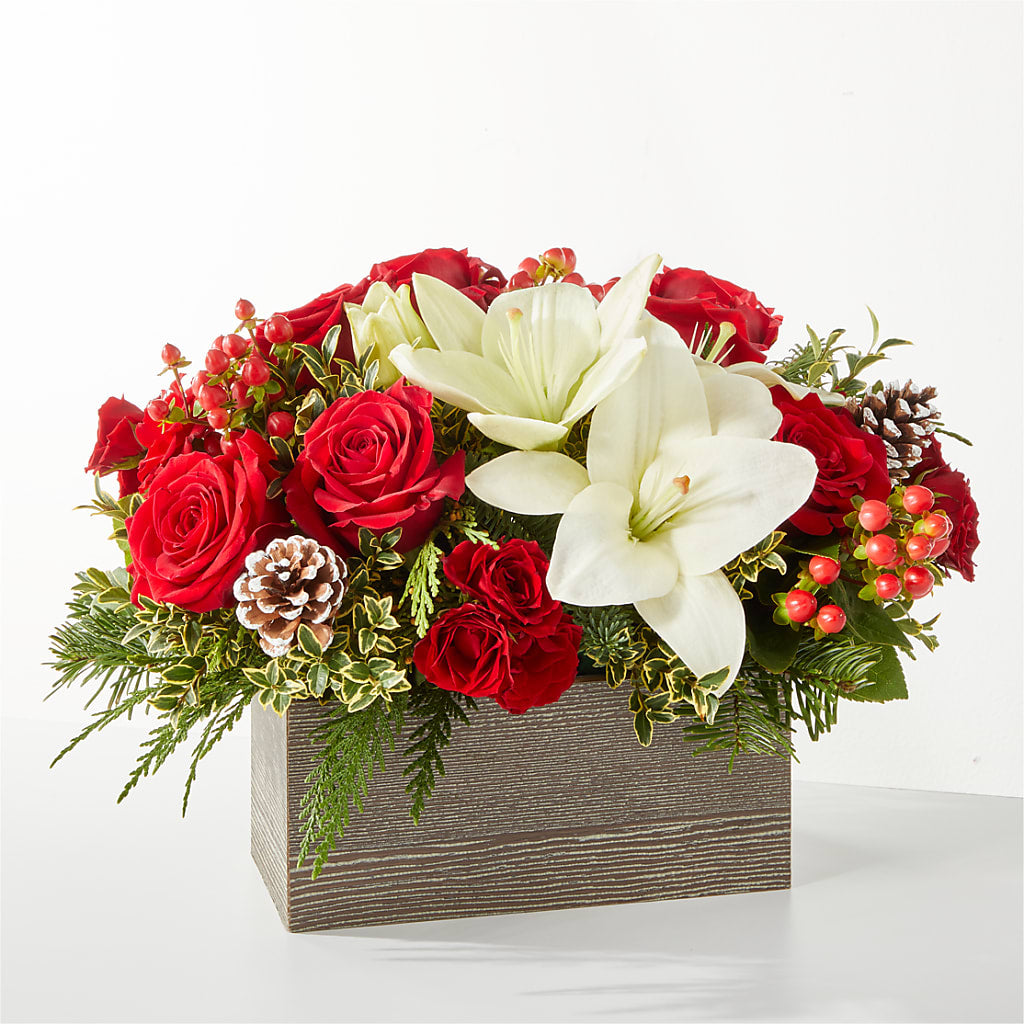 Snowy Wonderland Bouquet – Corum Flower Shop, Manchester KY