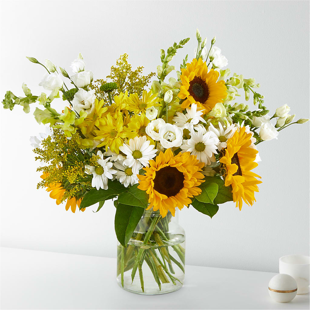 Hello Sunshine Bouquet – Corum Flower Shop, Manchester KY