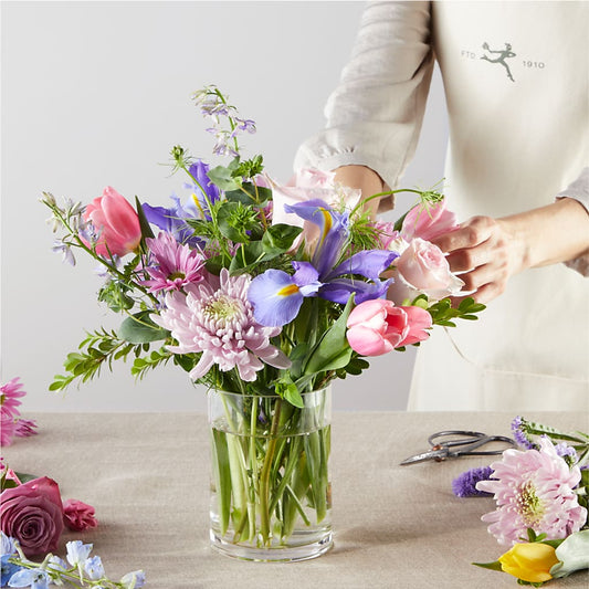 Pastel Tradition - A Florist Original – Corum Flower Shop, Manchester KY