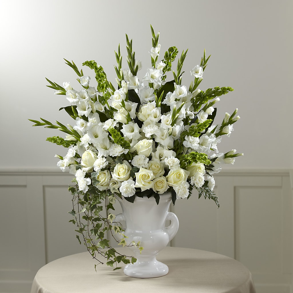 Fond Reflections Arrangement – Corum Flower Shop, Manchester KY