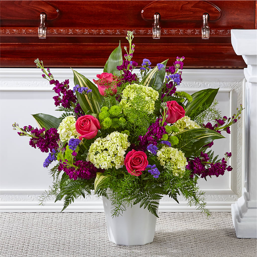 Beautiful Horizons Floor Basket – Corum Flower Shop, Manchester KY