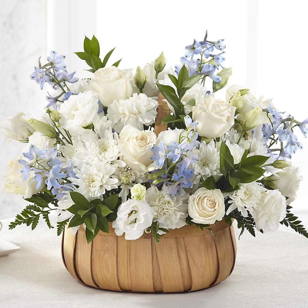 Sincerely Heartfelt Basket – Corum Flower Shop, Manchester KY
