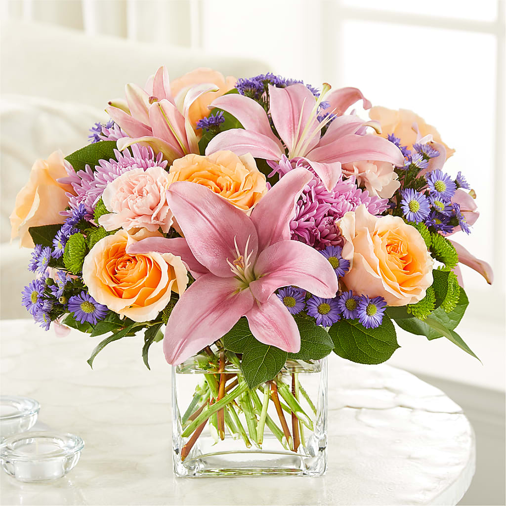 Delicate Details Bouquet – Corum Flower Shop, Manchester KY
