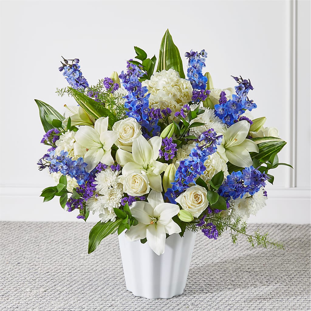 Take Comfort Floor Basket – Corum Flower Shop, Manchester KY