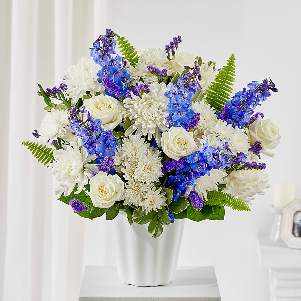 Hold Dear Tabletop Basket – Corum Flower Shop, Manchester KY