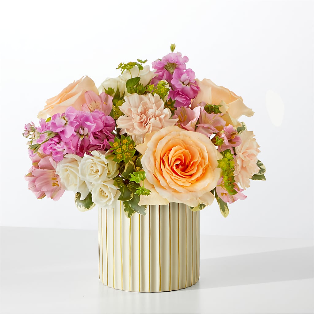 Paradise Bouquet with Ivory Vase – Corum Flower Shop, Manchester KY