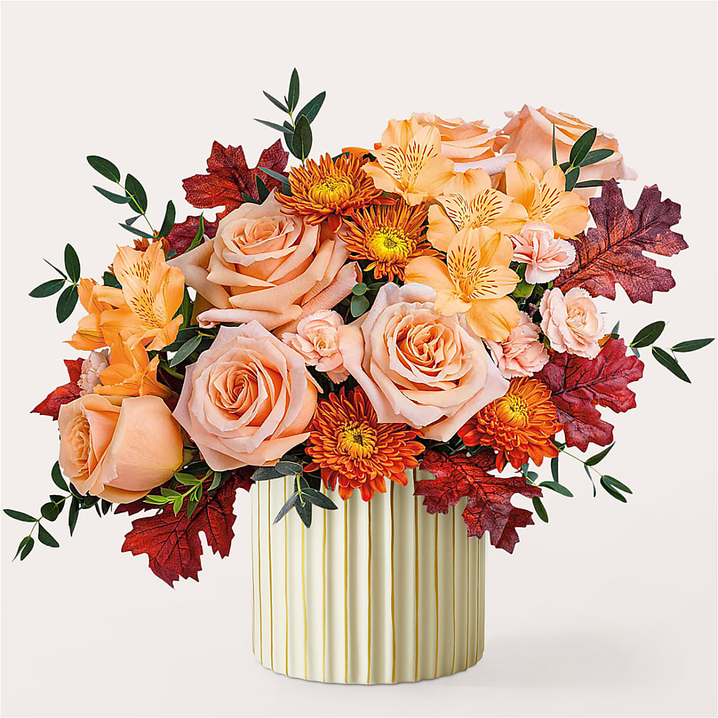 Spiced Latte Bouquet with Ivory Vase – Corum Flower Shop, Manchester KY