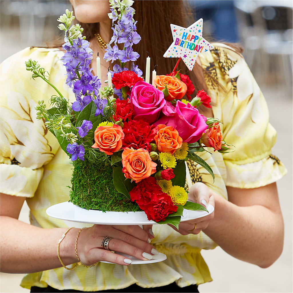 Best Year Yet Floral Cake – Corum Flower Shop, Manchester KY