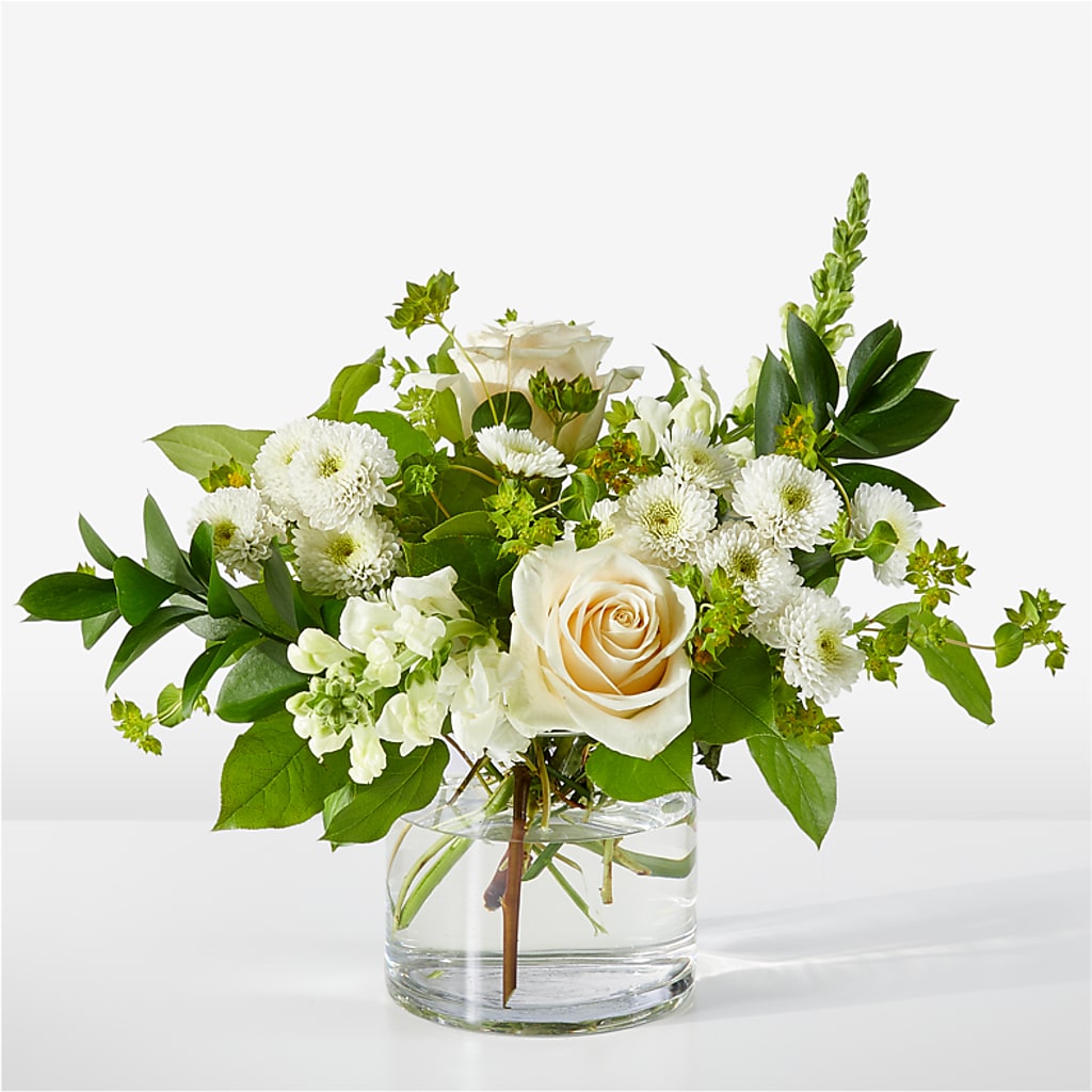 Hint of Vanilla Bouquet – Corum Flower Shop, Manchester KY