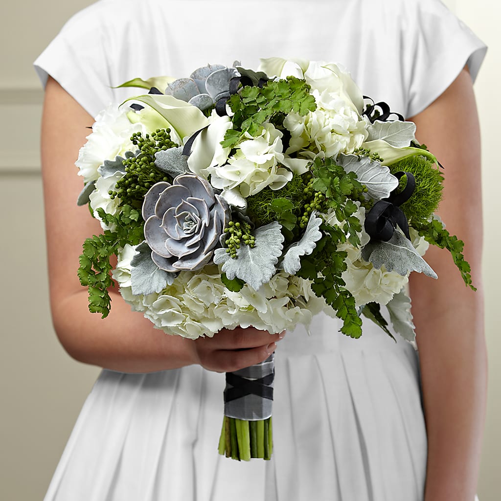 Sweet Innocence Bouquet – Corum Flower Shop, Manchester KY