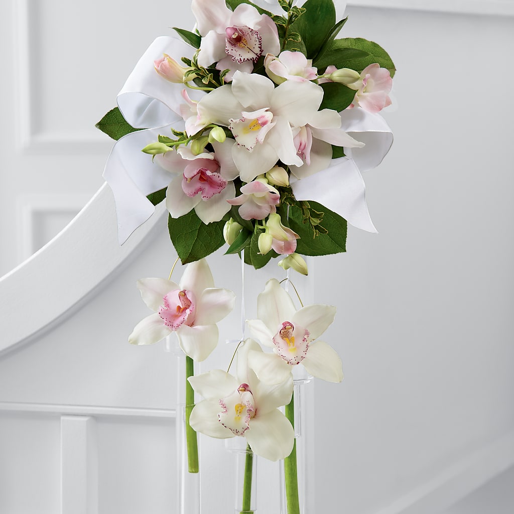 Perfect Entrance Pew Arrangement – Corum Flower Shop, Manchester KY
