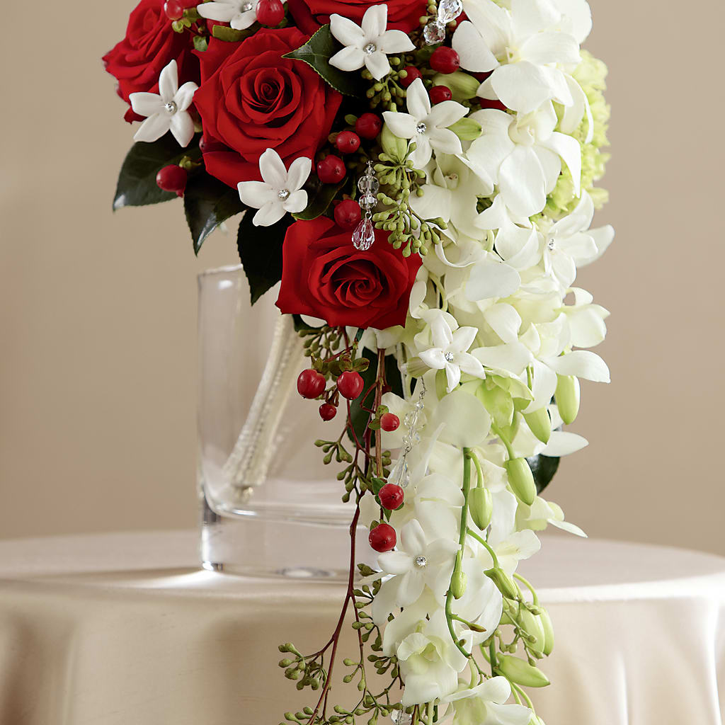 Here Comes the Bride Bouquet – Corum Flower Shop, Manchester KY