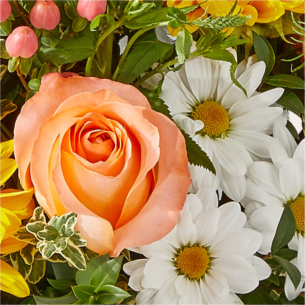 The Good Life Bouquet –  Corum Flower Shop, Manchester KY