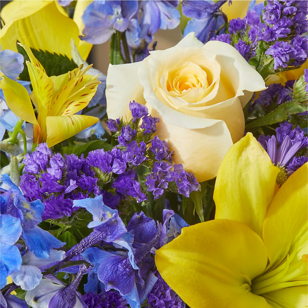 Limoncello Bouquet –  Corum Flower Shop, Manchester KY