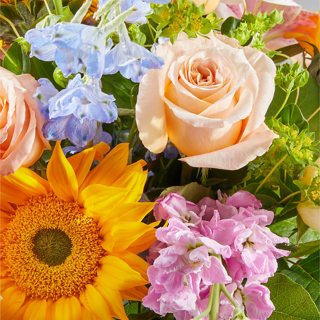 Dreamy Meadows Bouquet –  Corum Flower Shop, Manchester KY