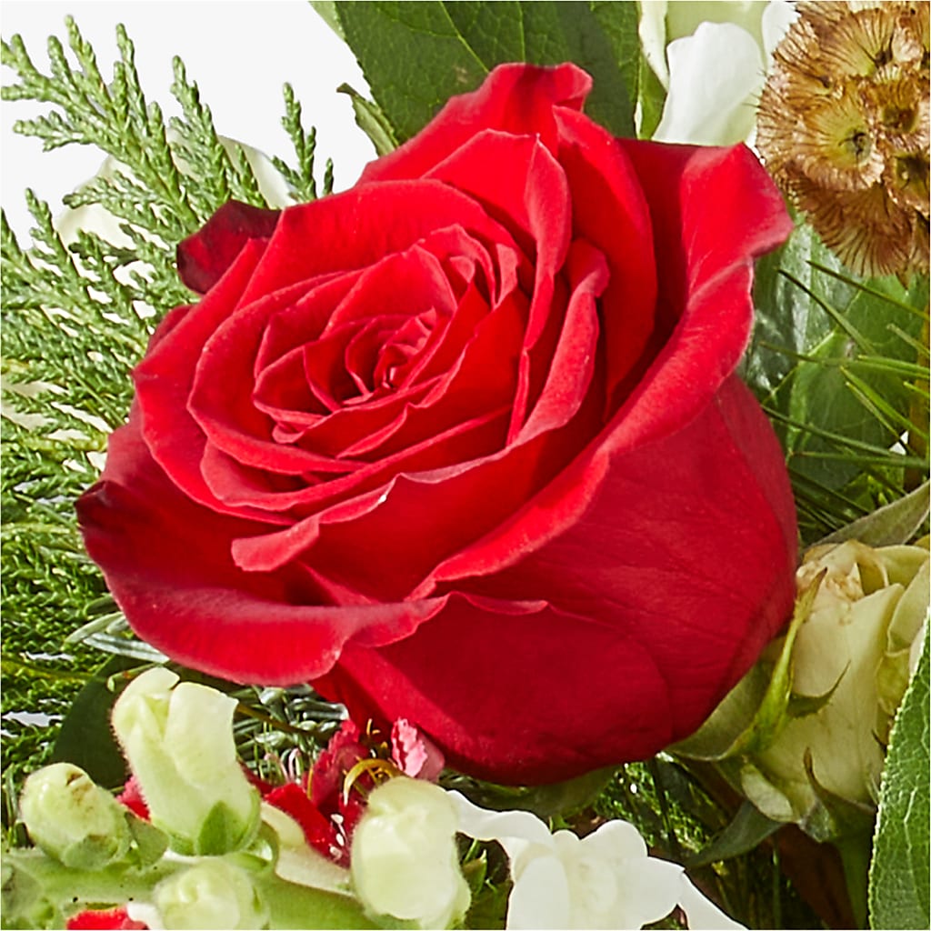Deck the Halls Bouquet –  Corum Flower Shop, Manchester KY
