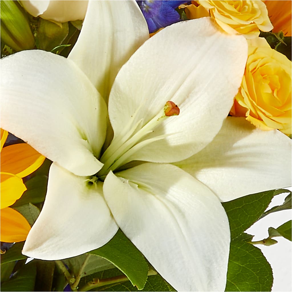 Wonderfully Sunny Bouquet –  Corum Flower Shop, Manchester KY