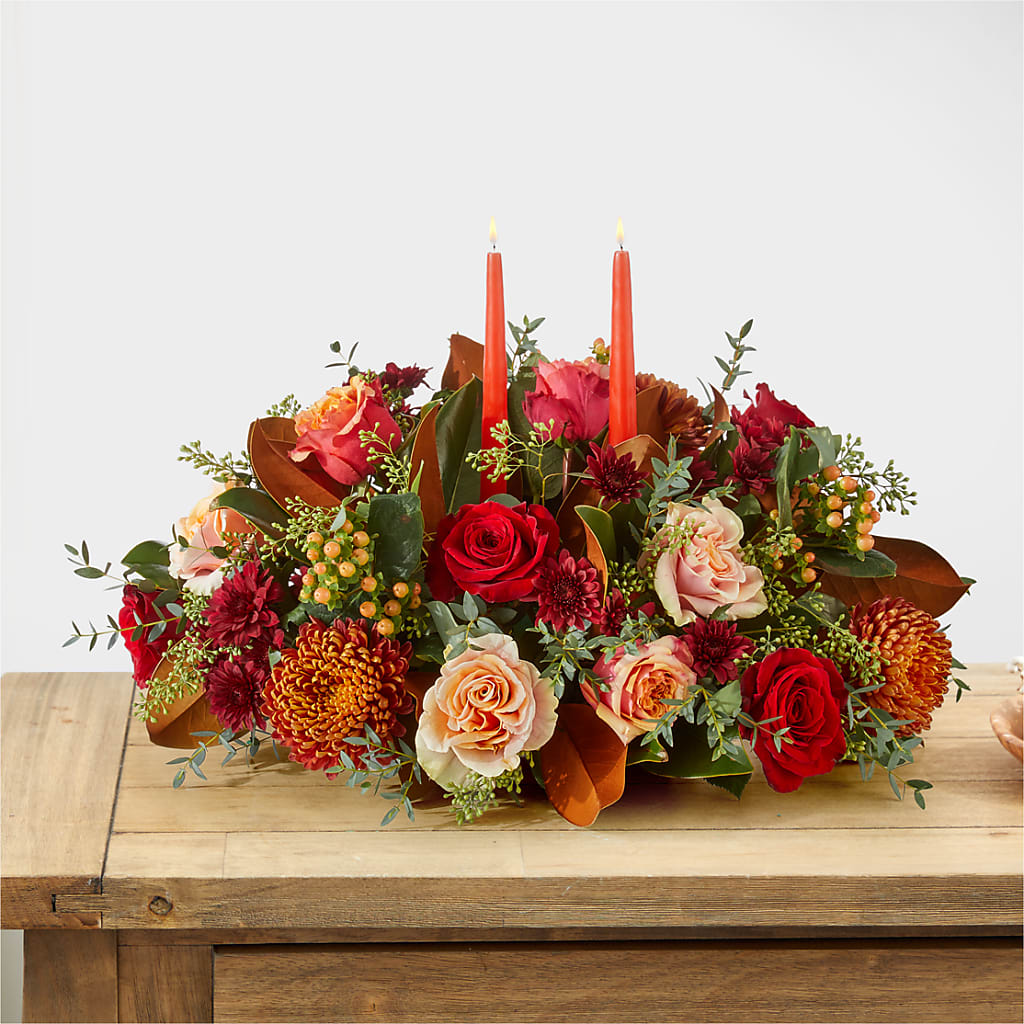 Gather Near Centerpiece –  Corum Flower Shop, Manchester KY