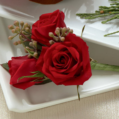 Red Spray Rose Boutonniere –  Corum Flower Shop, Manchester KY
